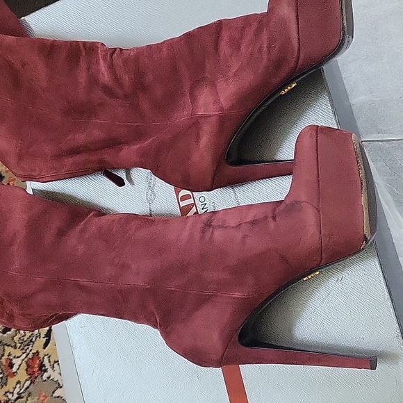 Prada Suede Knee-high Boots size 40 - Picture 7 of 7